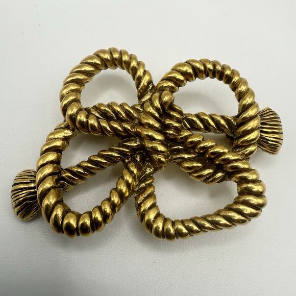 Vintage MMA Brooch Metropolitan Museum of Art BNM USA Bow Knot Gold Tone - Picture 1 of 5